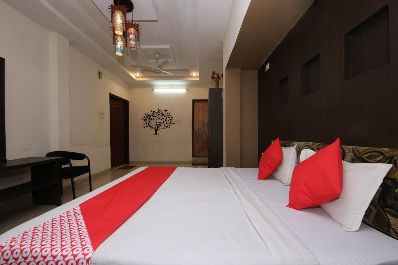 Oyo Hotel Shubhkamna Джабалпур Екстериор снимка