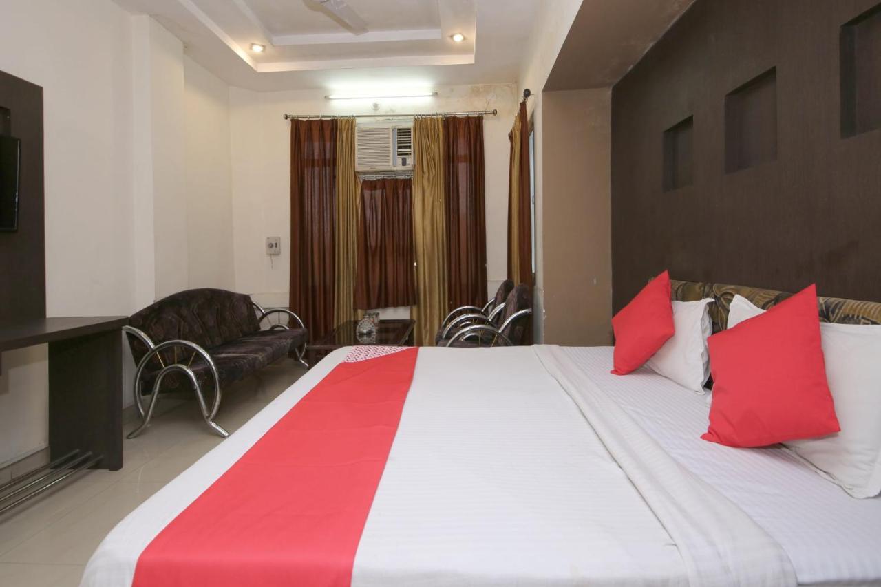Oyo Hotel Shubhkamna Джабалпур Екстериор снимка