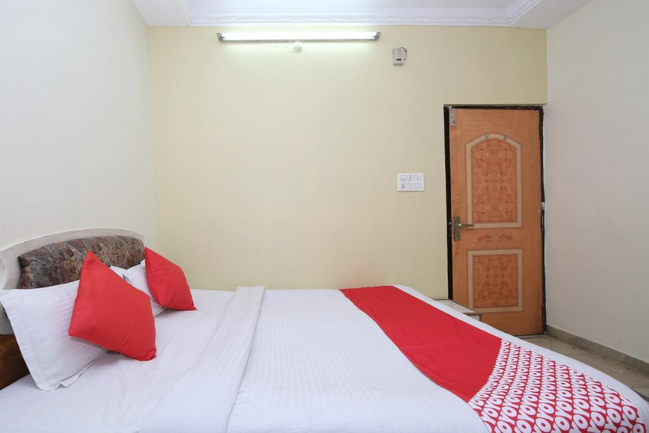 Oyo Hotel Shubhkamna Джабалпур Екстериор снимка