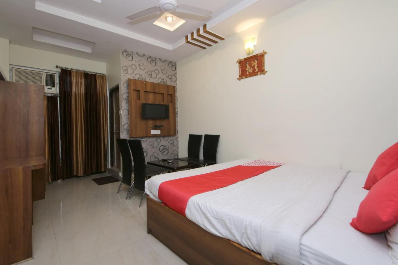 Oyo Hotel Shubhkamna Джабалпур Екстериор снимка